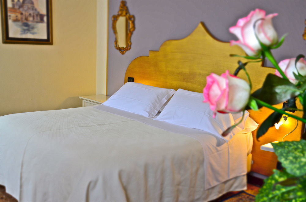 Bed & Breakfast Ca' Cappellis 2*