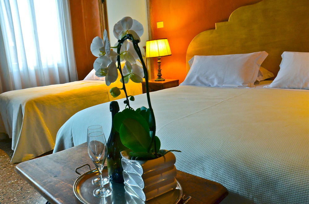 Bed & Breakfast Ca' Cappellis Venice