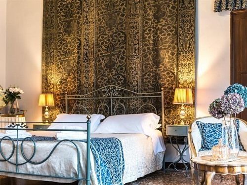 La Porta D'oriente Bed & Breakfast 2*