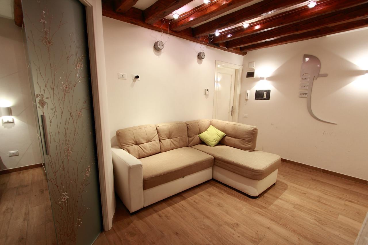 Ca Sacrestia Apartment