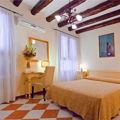Hotel Henry Venice