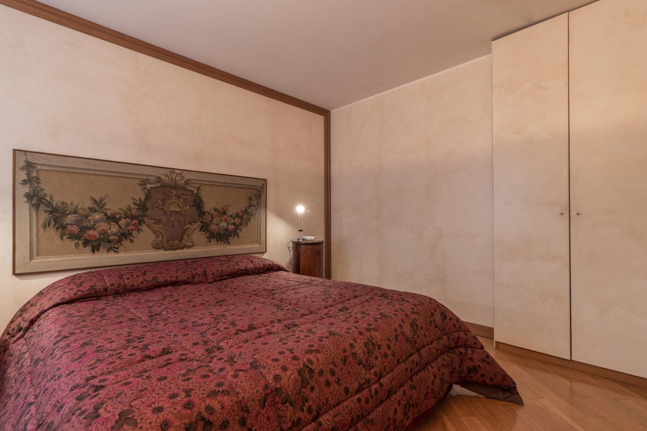 Apartment La Fenice Double Canal View Venice