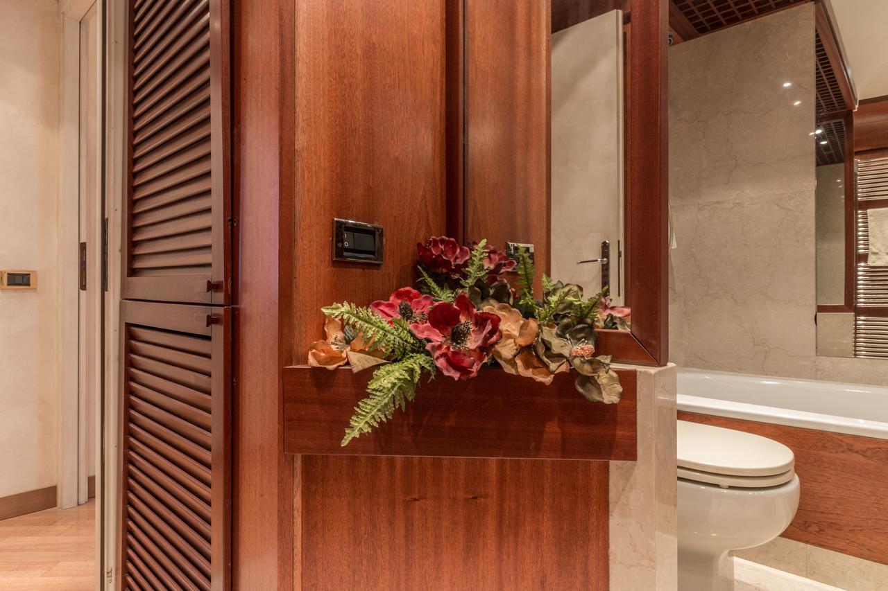 La Fenice Double Canal View Apartment *