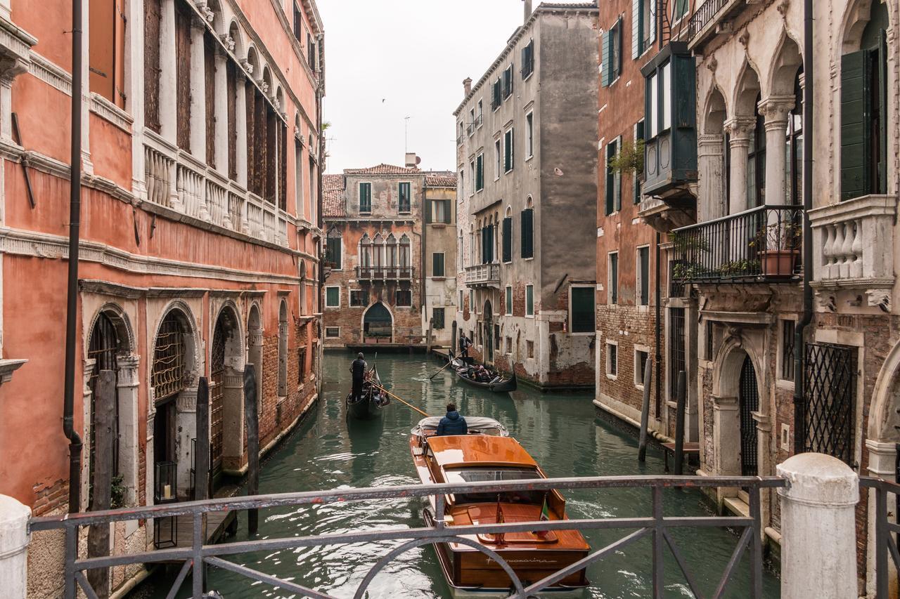 La Fenice Double Canal View