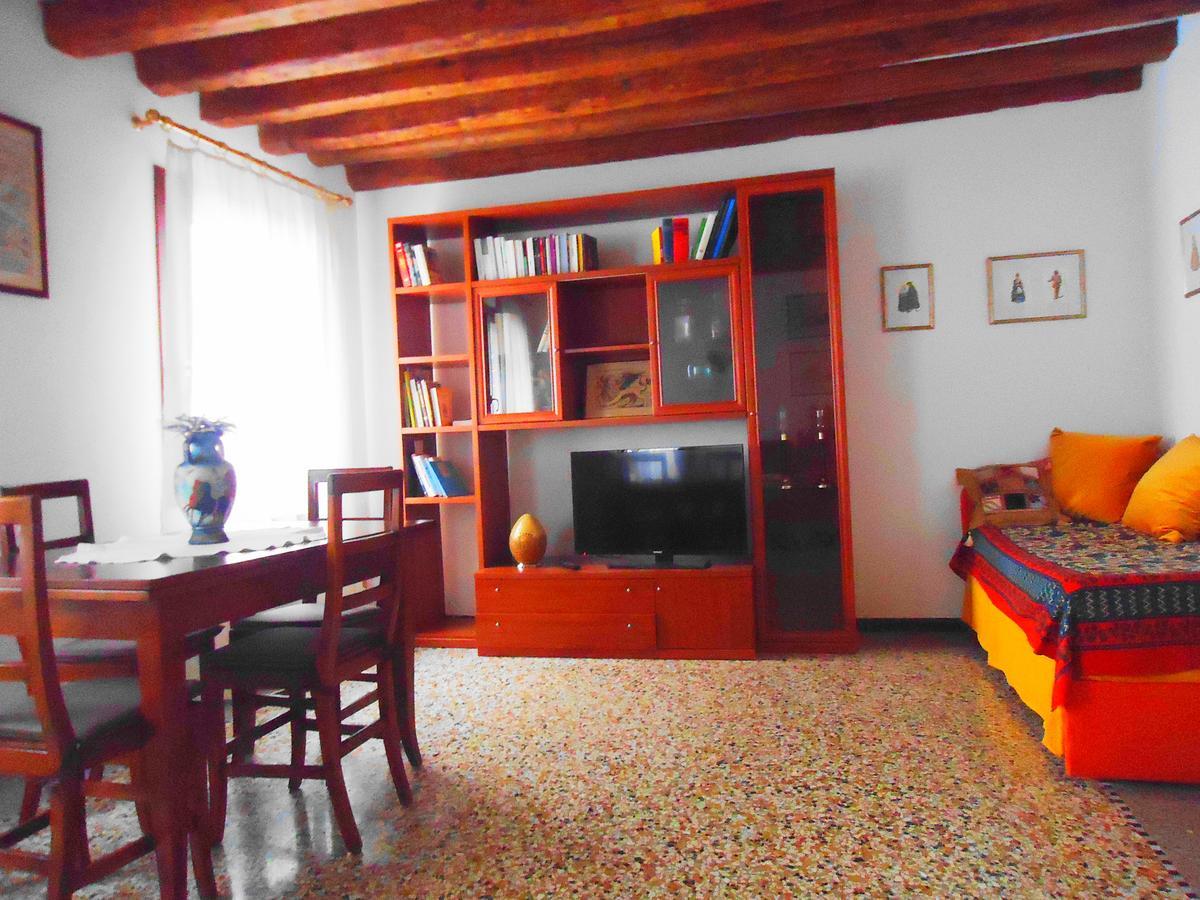 Ca' Leon Apartment *