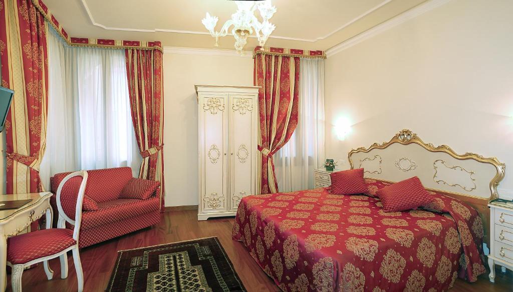 Hotel San Luca 3*
