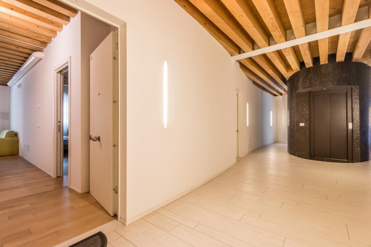 Mazzoni 10 Apartment