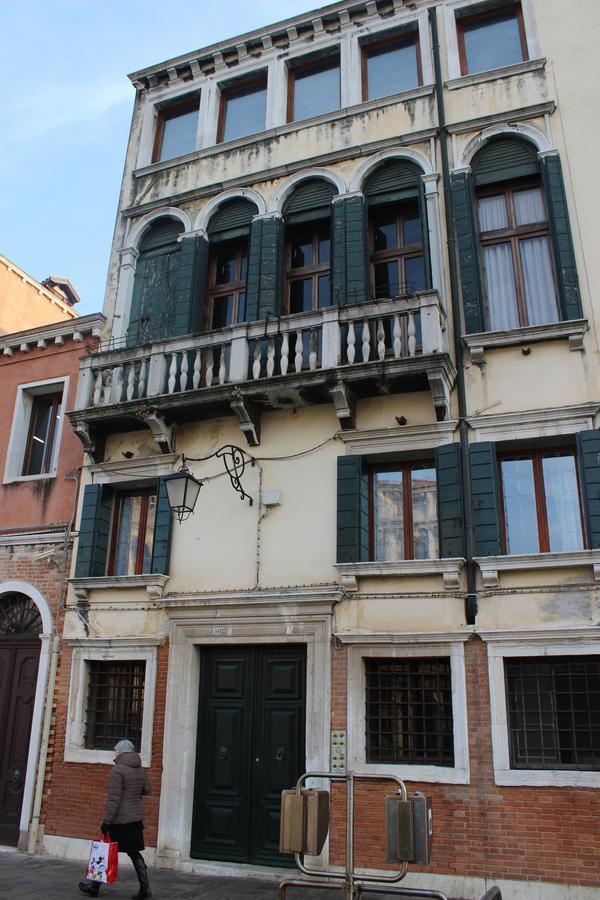 Bed & Breakfast Residenza Ca' Corner 2*