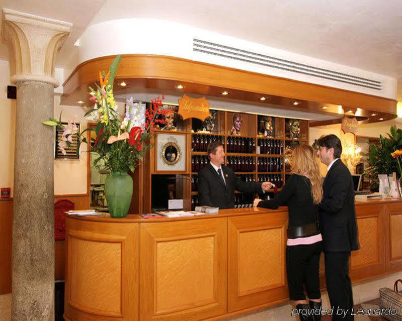Rialto Hotel 4*