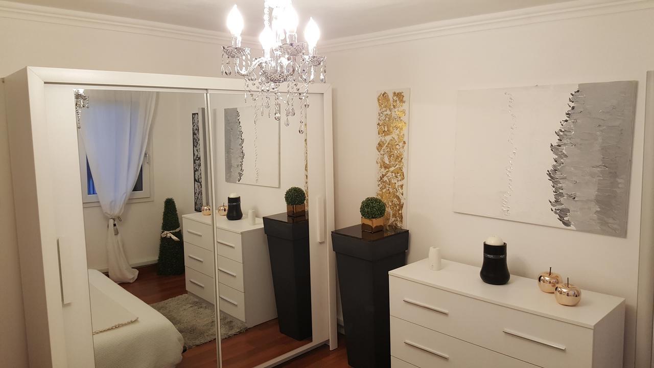 Vicky Apartment *
