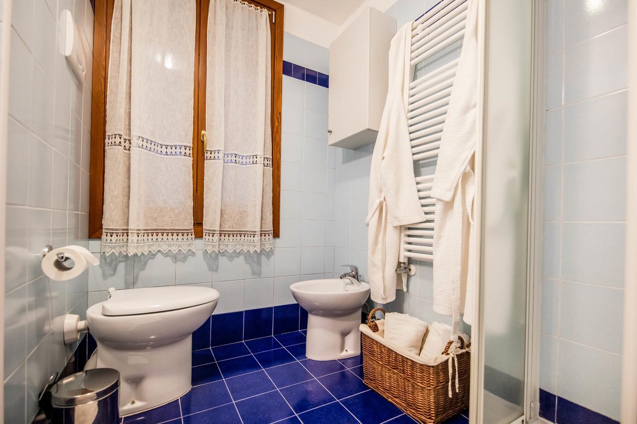 Guest house And - Private In Shared