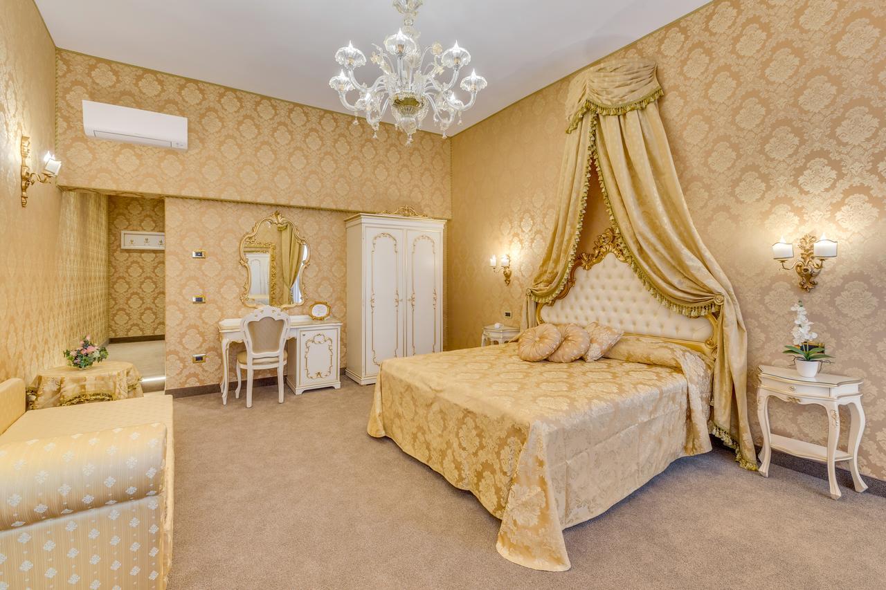 Residenza Veneziana Bed & Breakfast 2*