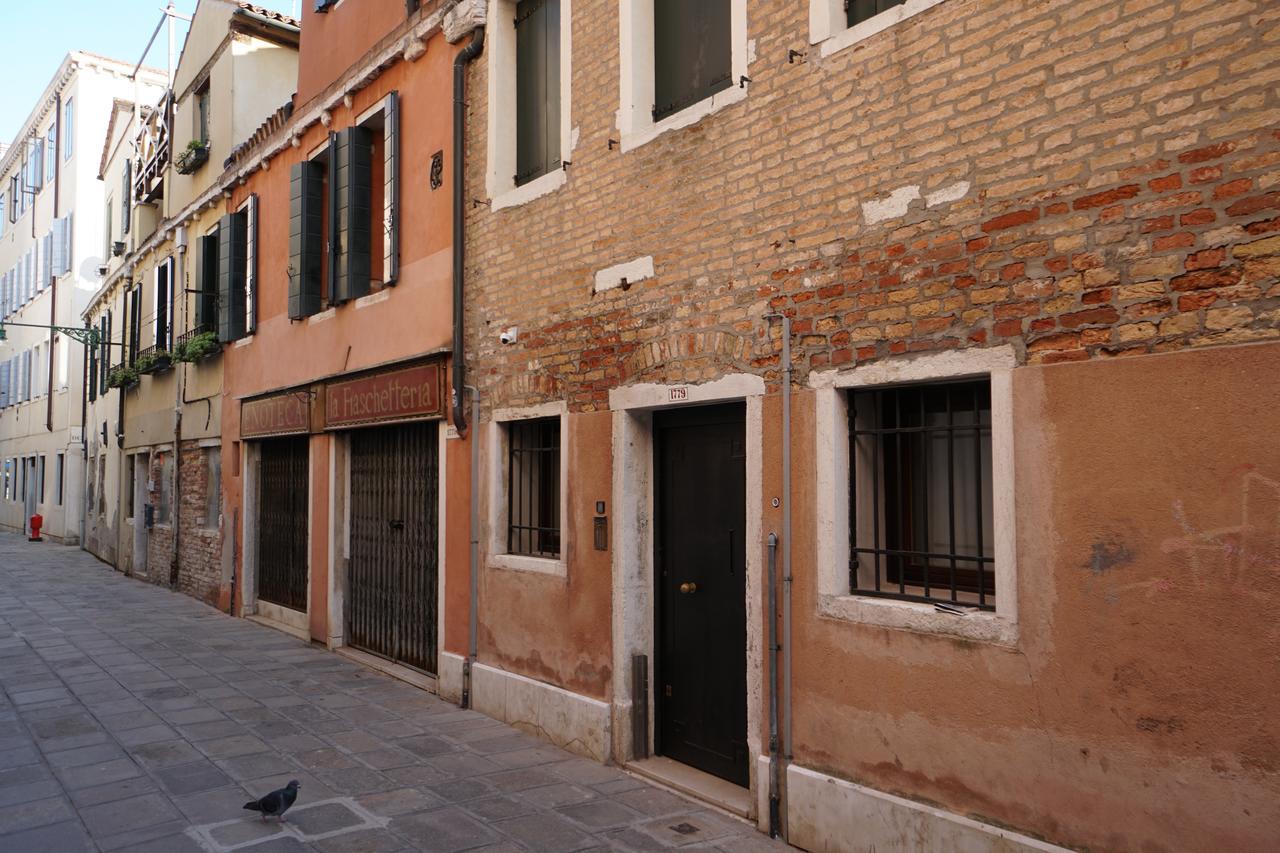 P 1779 Veneza