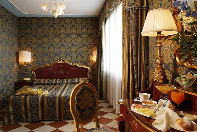 Dori Hotel 3*