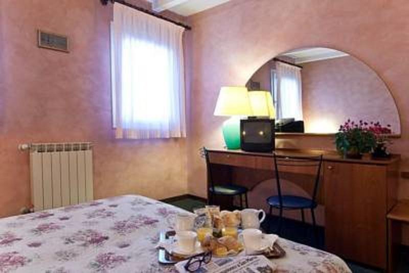 Doge 3* Venice
