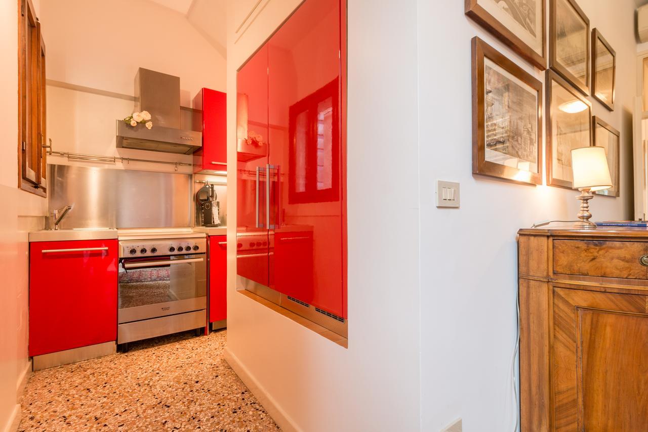 Ca' Barbo Romantic Apartment *