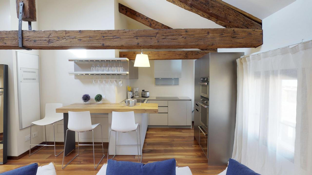 Ca' Moro Clemente Apartment *