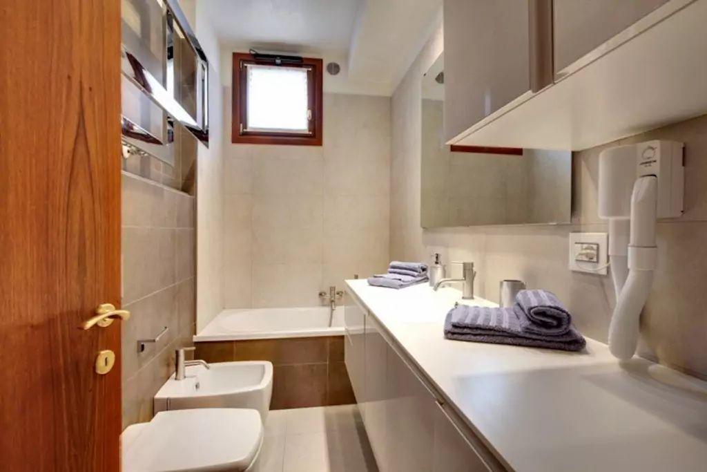 Ca' Giorgia With Balcony Apartment