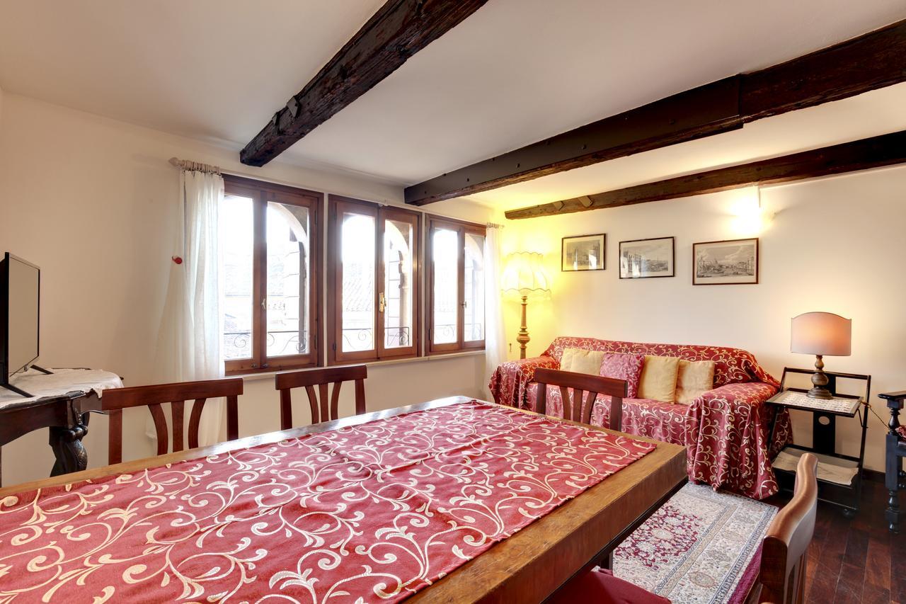 Apartment Ca' Badoer Family Venice
