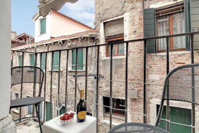 Ca' Giorgia With Balcony Apartment *