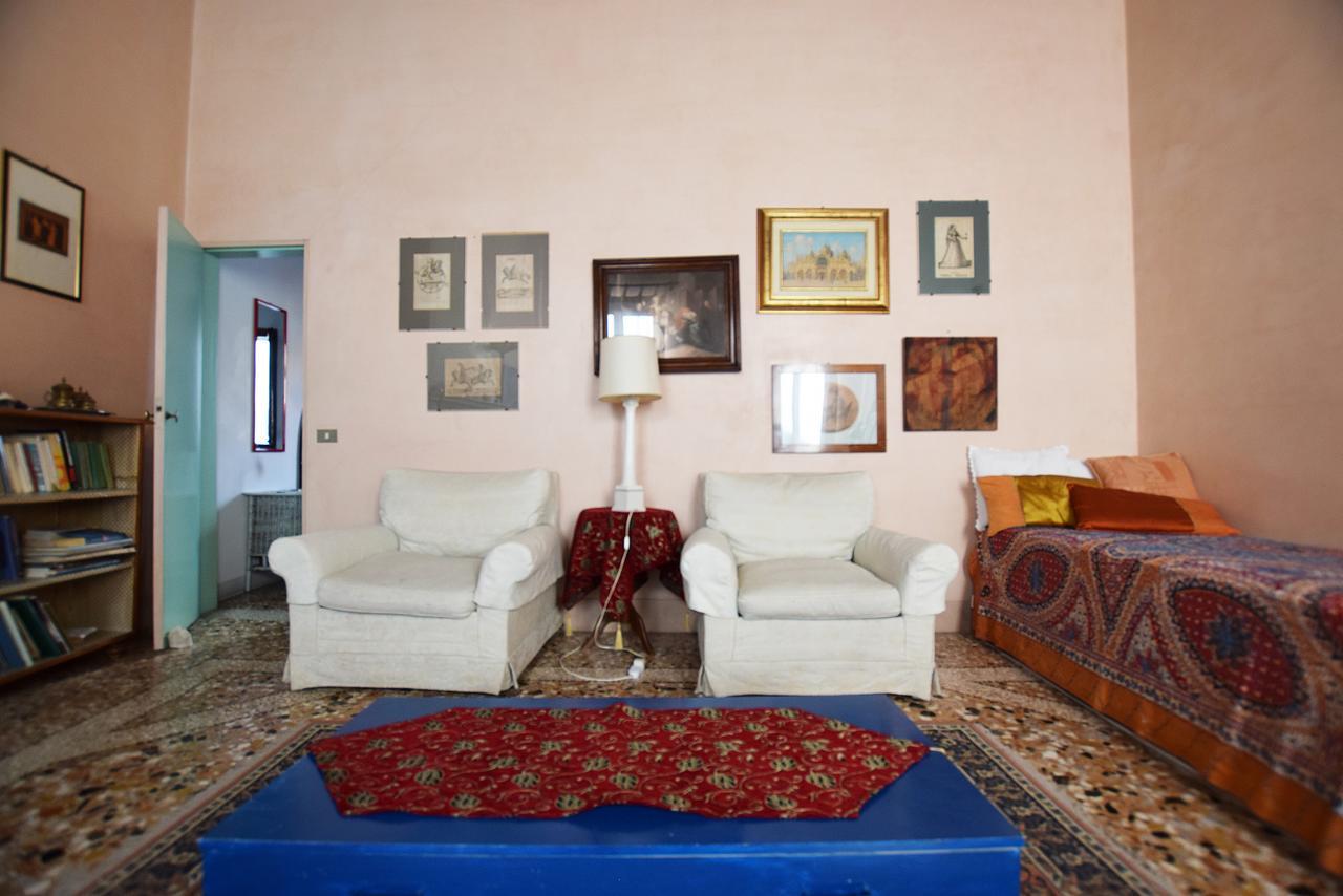 Manin Apartment