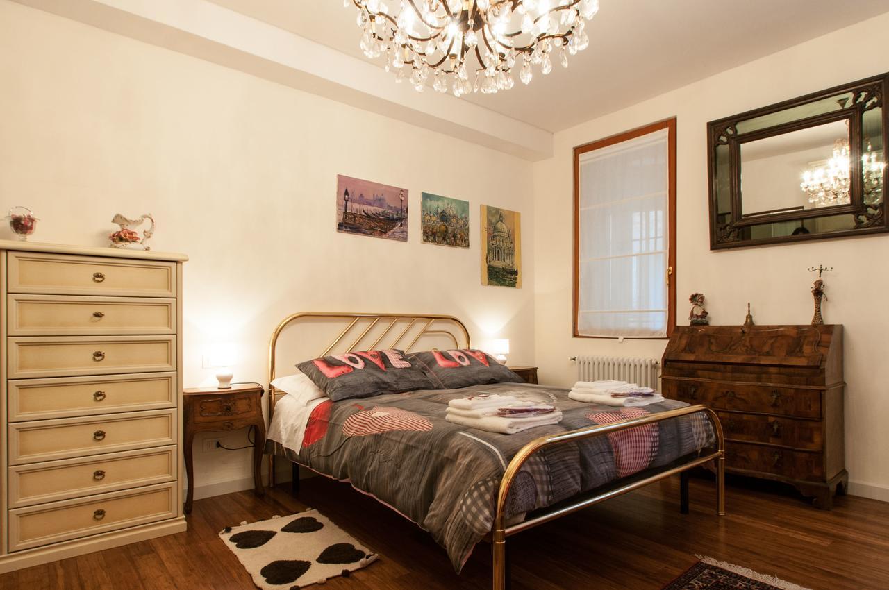 Apartamento Ve-nice Rio Marin Sc847 Veneza