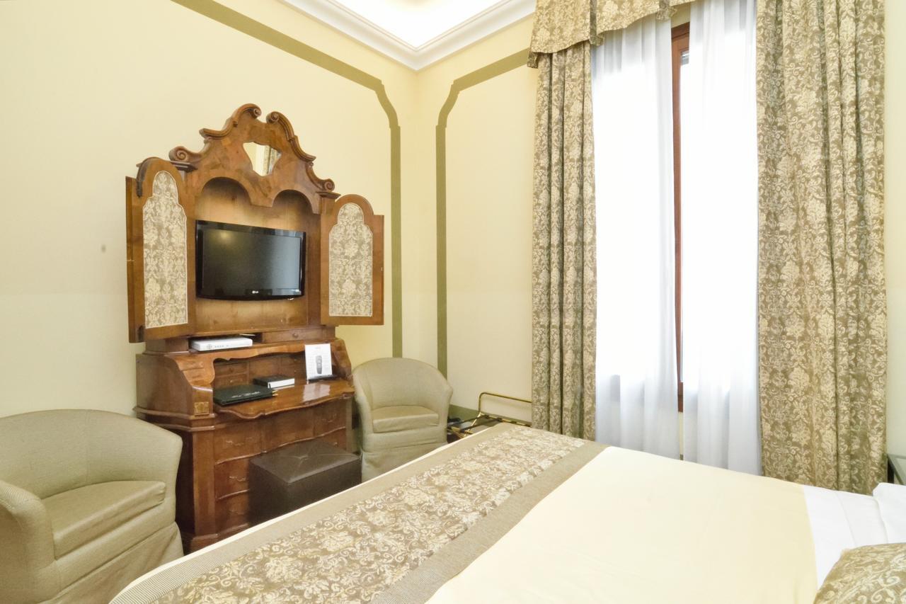 Le Isole 3* Veneza