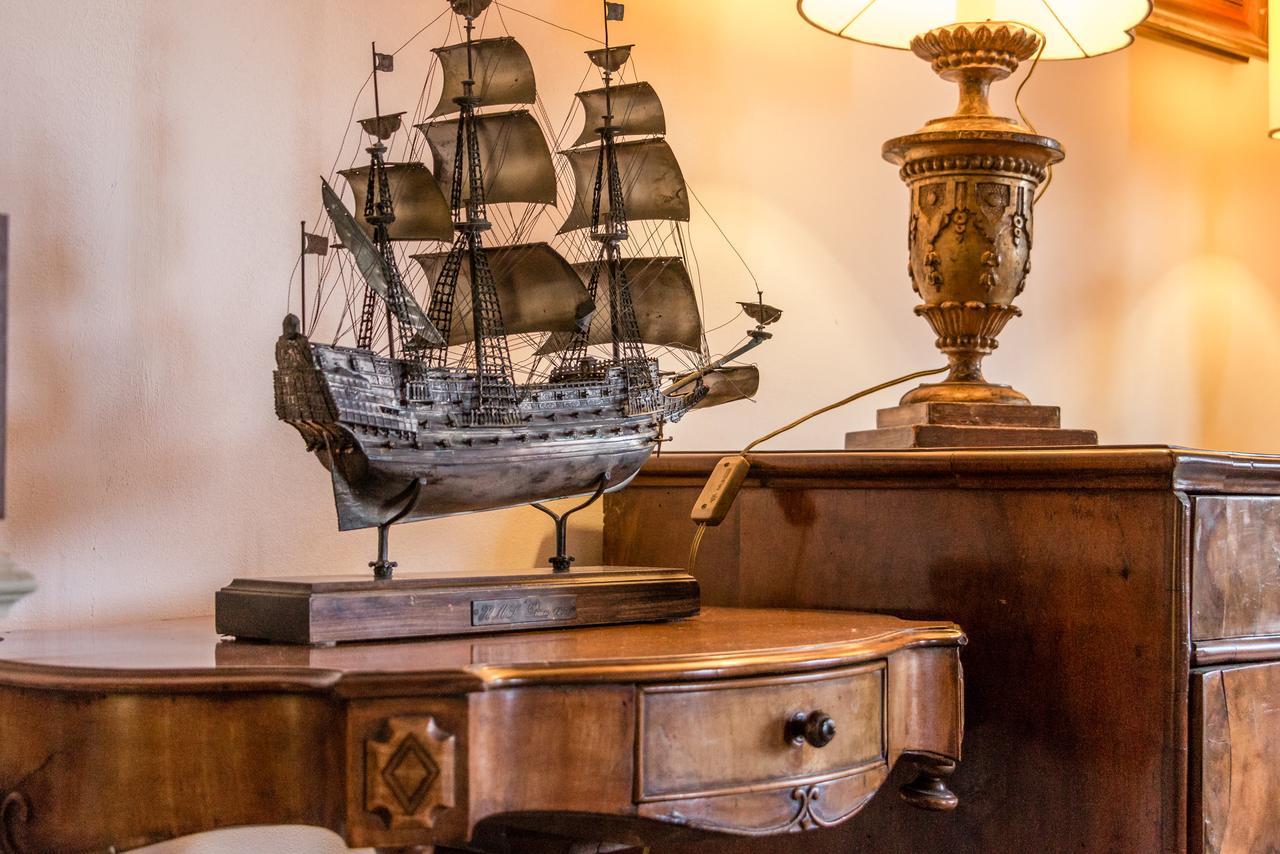 Admiral Emo Palace Over Canal Grande Apartment Venice