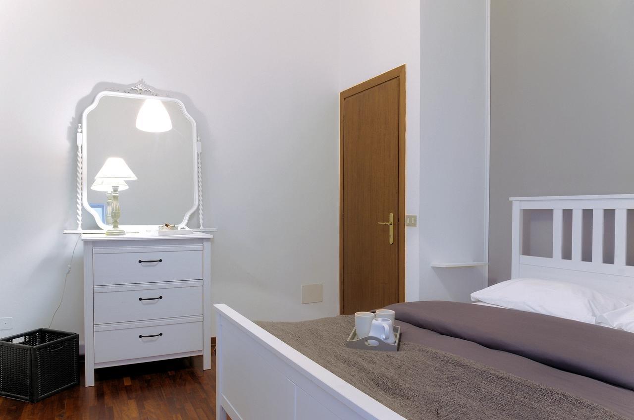 La Fenice Guest house