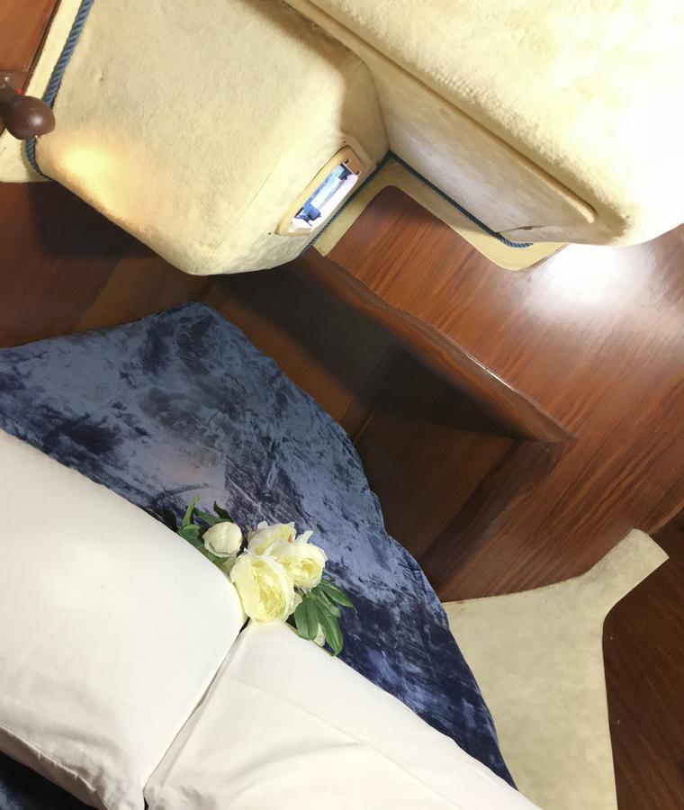Bed&boat Eolo 3 Botel Venice