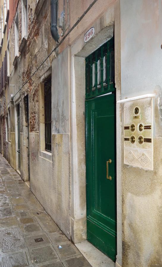 Gallery Venice