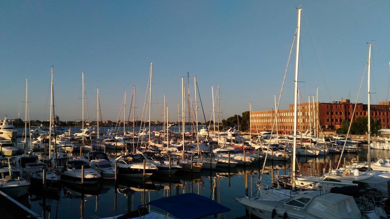 Boathotels Marina Sant'elena Botel *