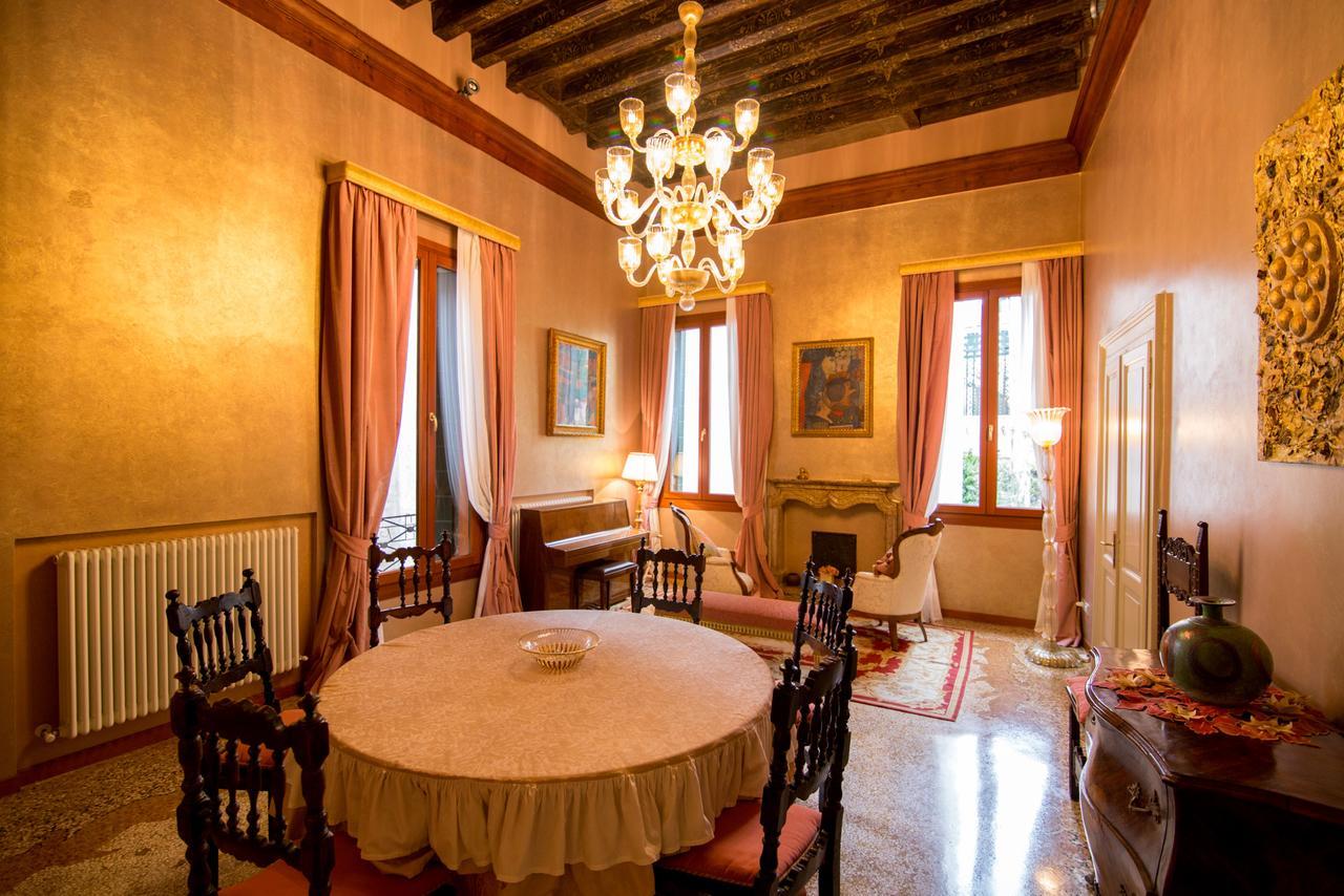 Apartment Palazzo San Beneto
