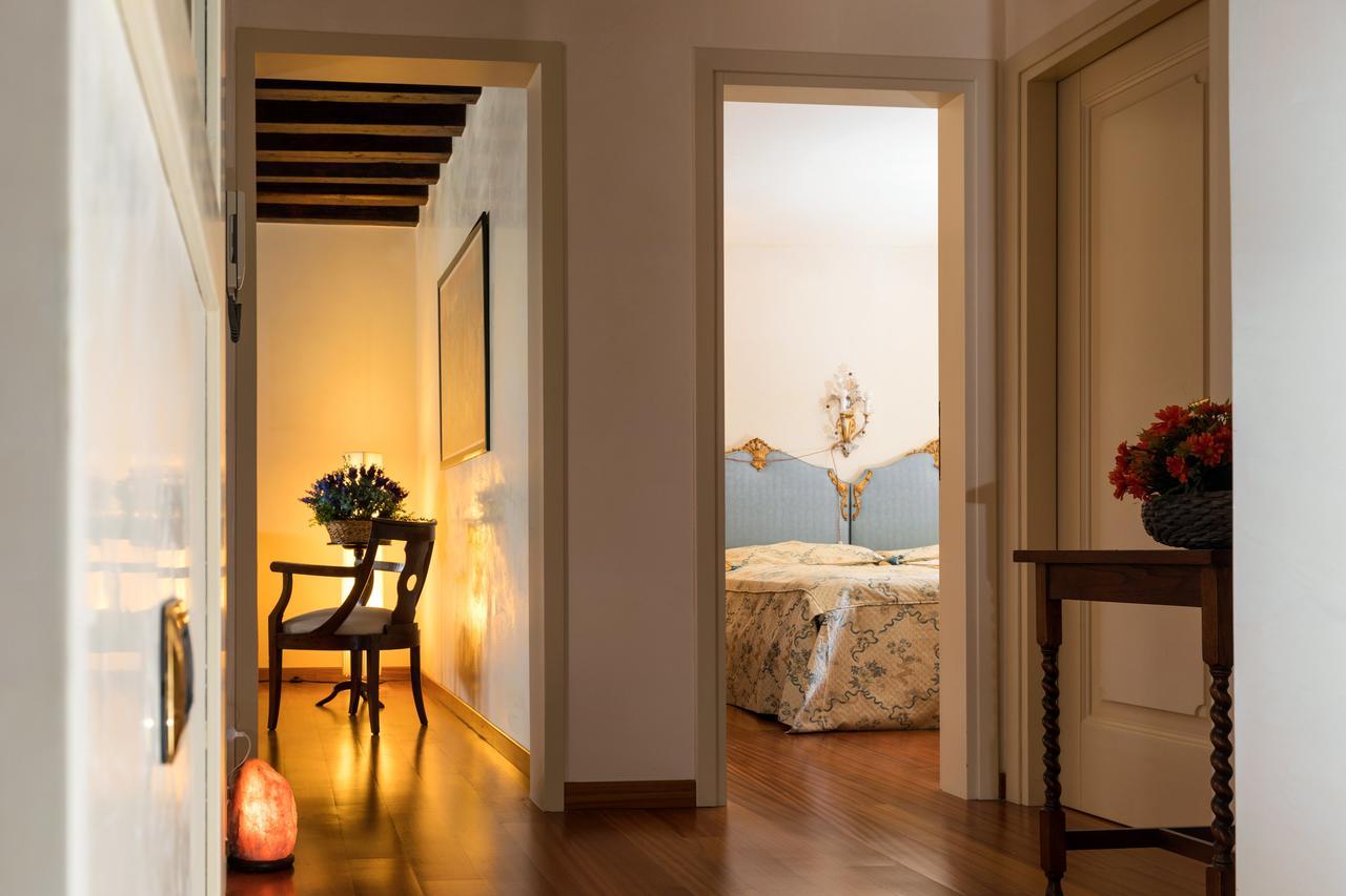 Heaven San Marco 1 E 2, The Elegant A Stone S Throw From St S Square *