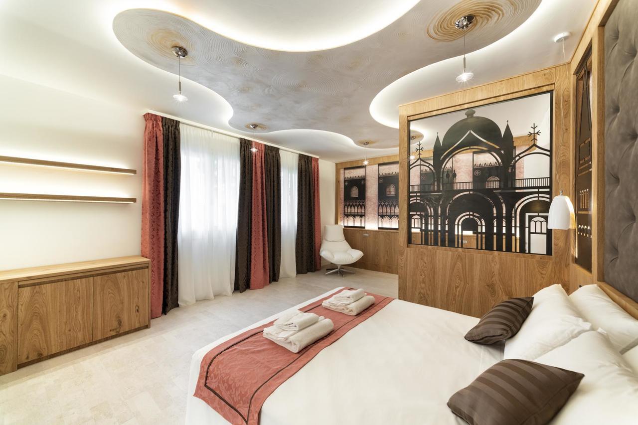 Guest house Ca' De La Fonte - Wenice Deep Culture 2*