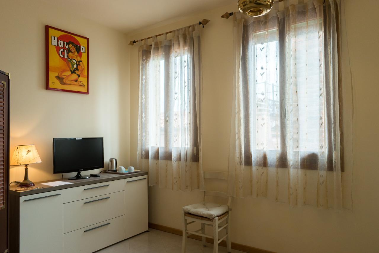 Acqua Azzurra Homestay *