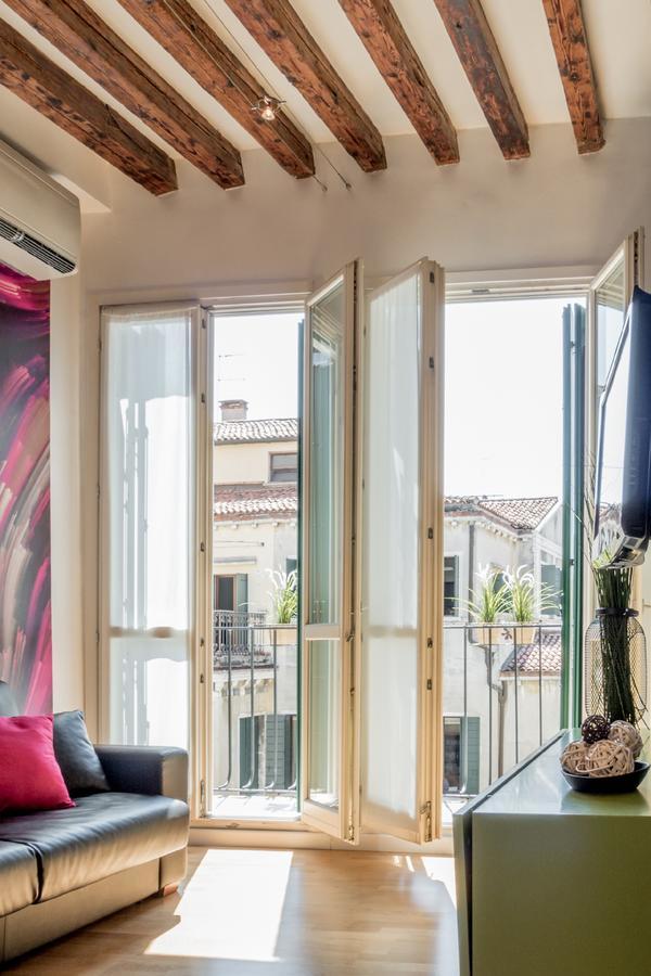 Rialto Whit Lift Apartment Venice