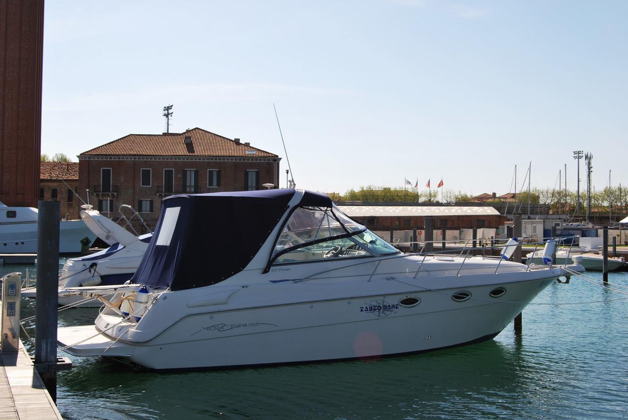 Boathotels Marina Sant'elena Botel *