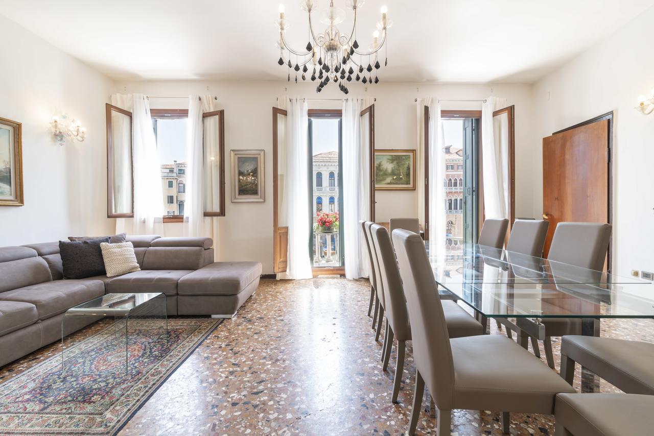 Grand Canal Terrace Apartment Venice
