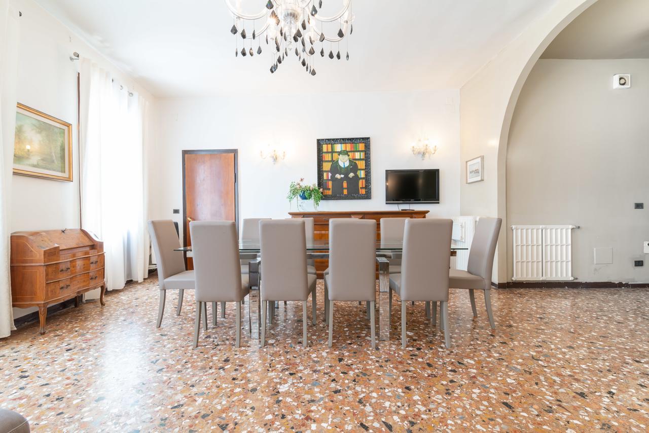 Grand Canal Terrace Apartment *