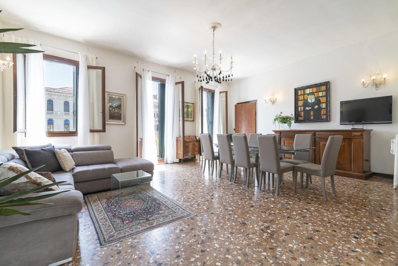 Grand Canal Terrace Apartment Venice