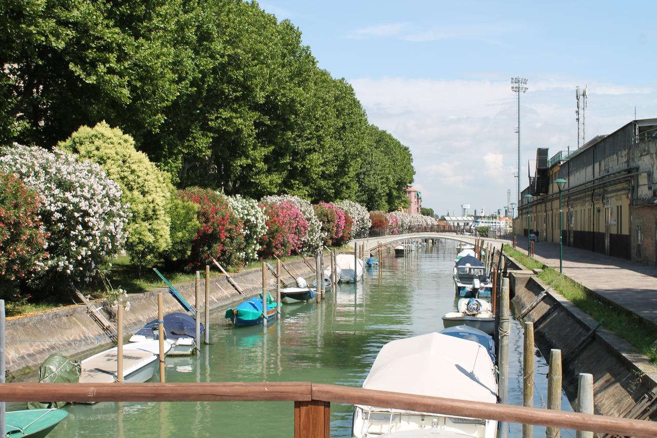 Botel Boathotels Marina Sant'elena *