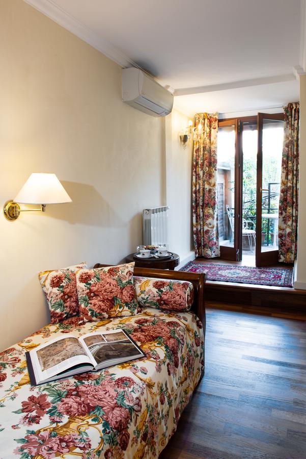Agli Alboretti 3* Venice