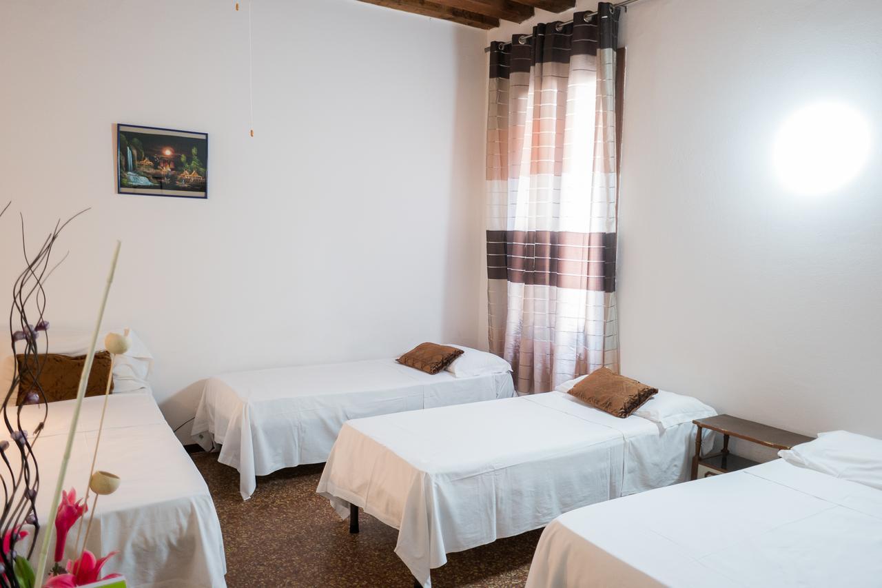 Affittacamere Backpackers House