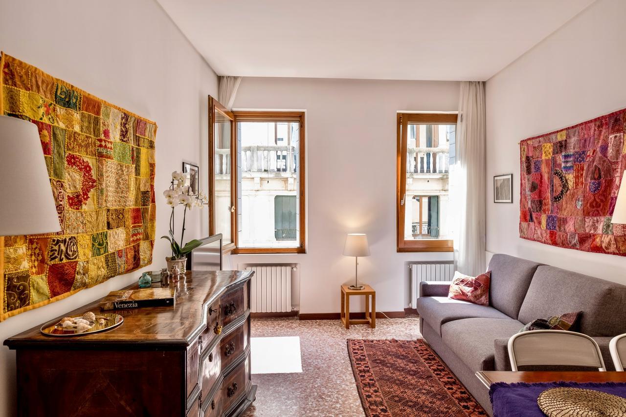 Palazzo San Severo *