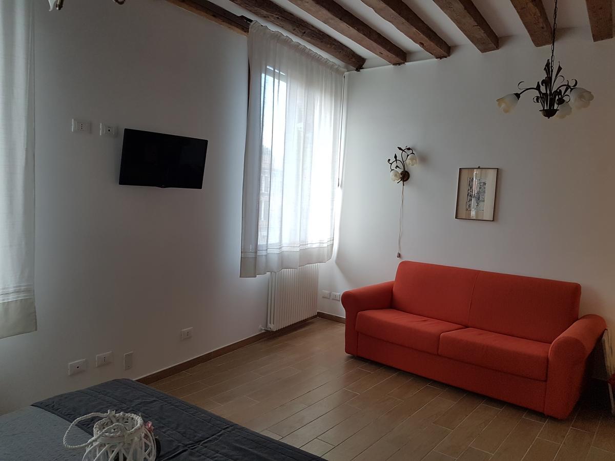 Ca' Fondamenta 2*