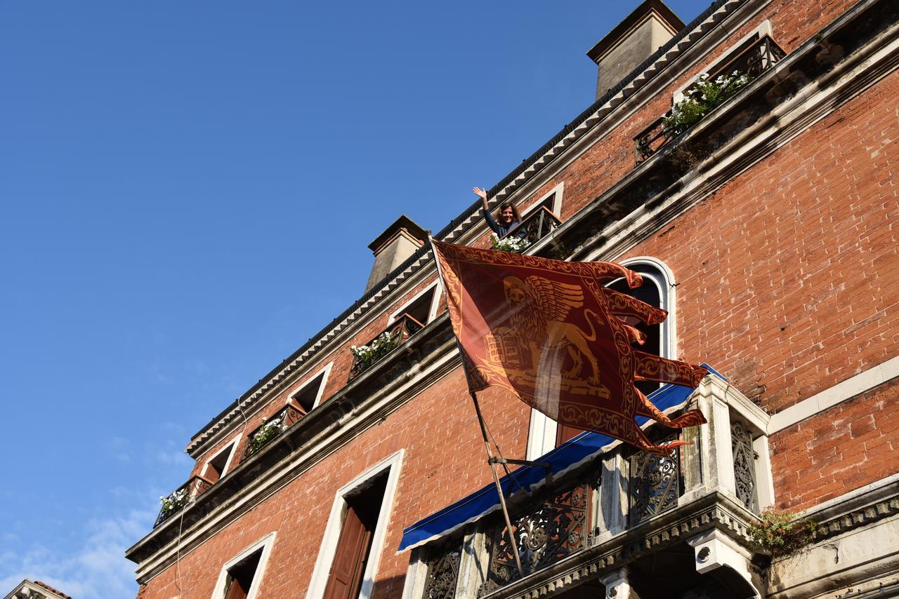 Vista Sul Canal Grande Bed & Breakfast