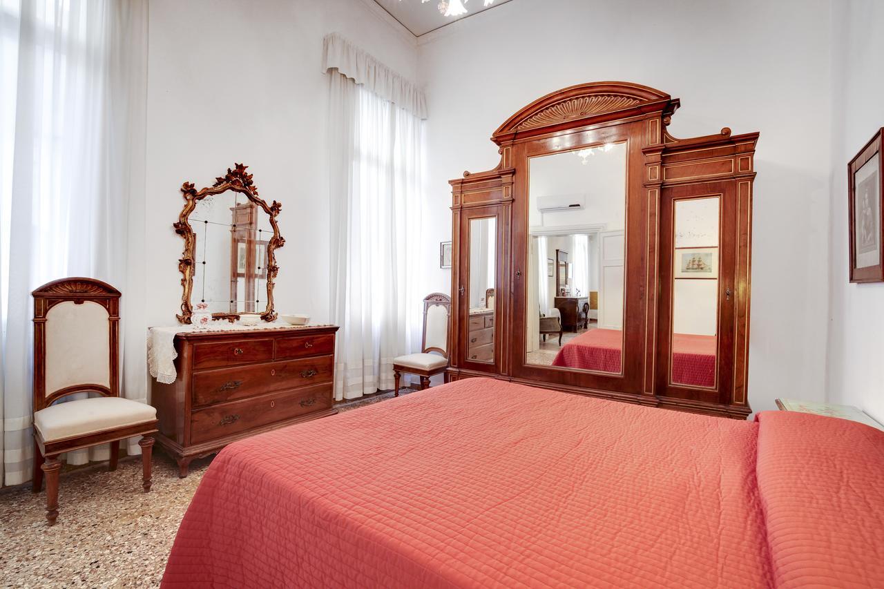 Testa Apartment
