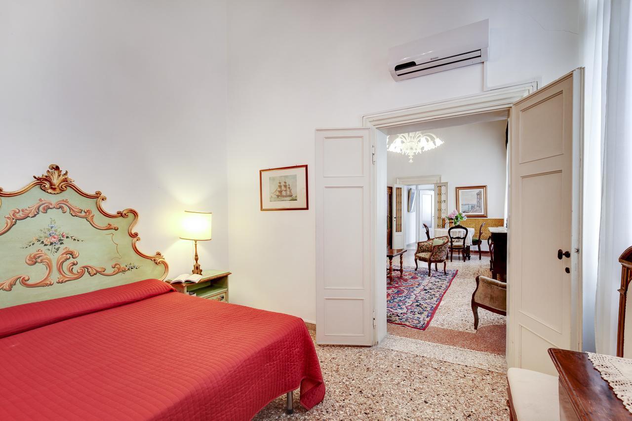 Testa Apartment *