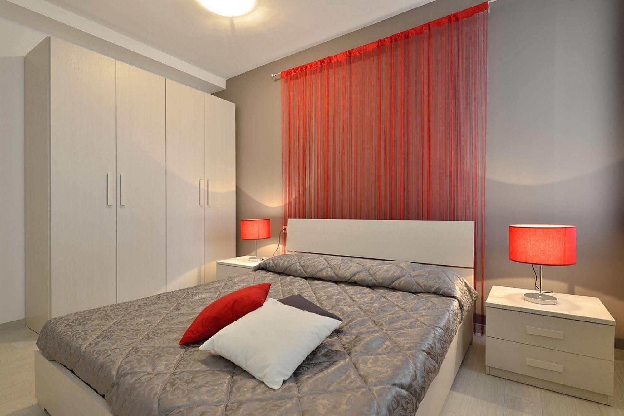 Hotel Rialto Deluxe *